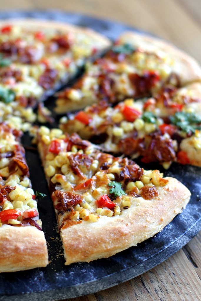 Corn, Caramelized Onion and Bacon Pizza_slice