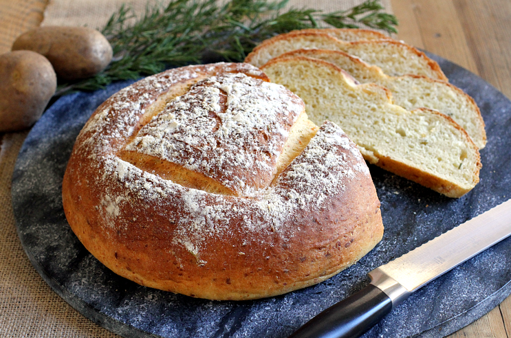 Potato Bread with Rosemary and Cheddar