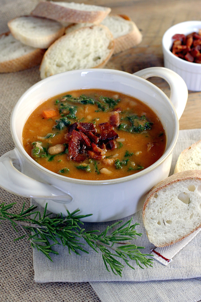 Bacon, Kale and White Bean Soup