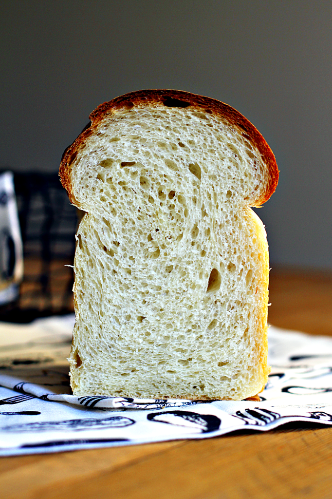 Coconut Milk Bread_close