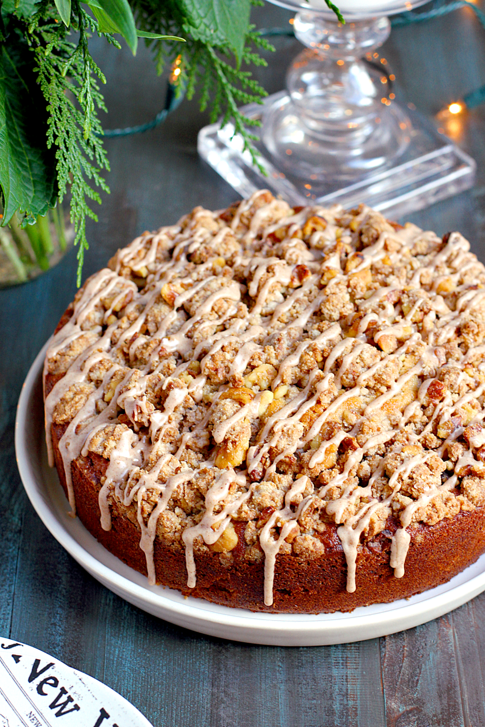 Apple Coffee Cake {With Cinnamon Streusel Topping}