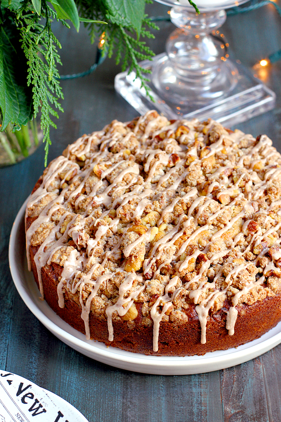 Apple Coffee Cake {With Cinnamon Streusel Topping} 