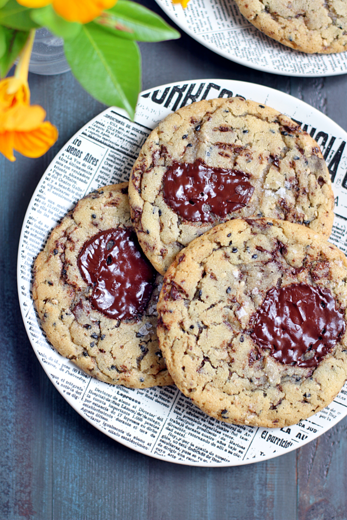 Close-up image of sesame chocolate chunk cookies.