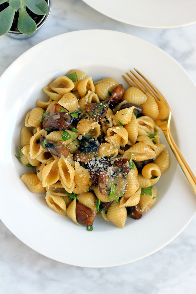 Close-up image of mushroom carbonara.