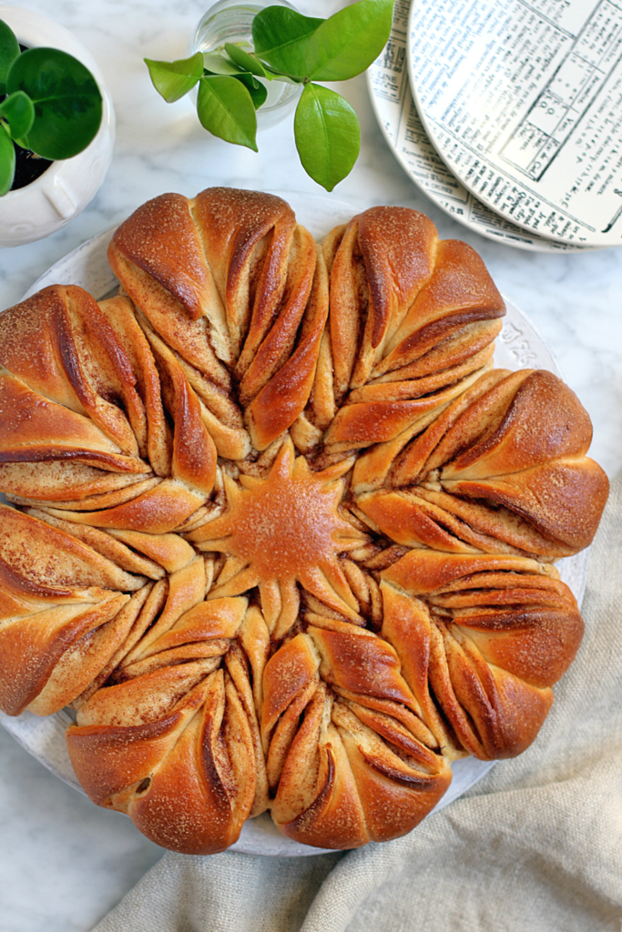 Image of cinnamon star bread.