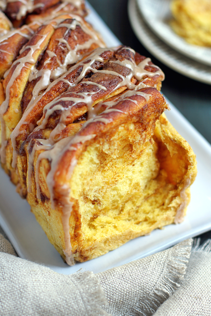 Image of pumpkin pull-apart bread.