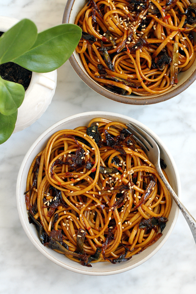 Image of scallion oil noodles.