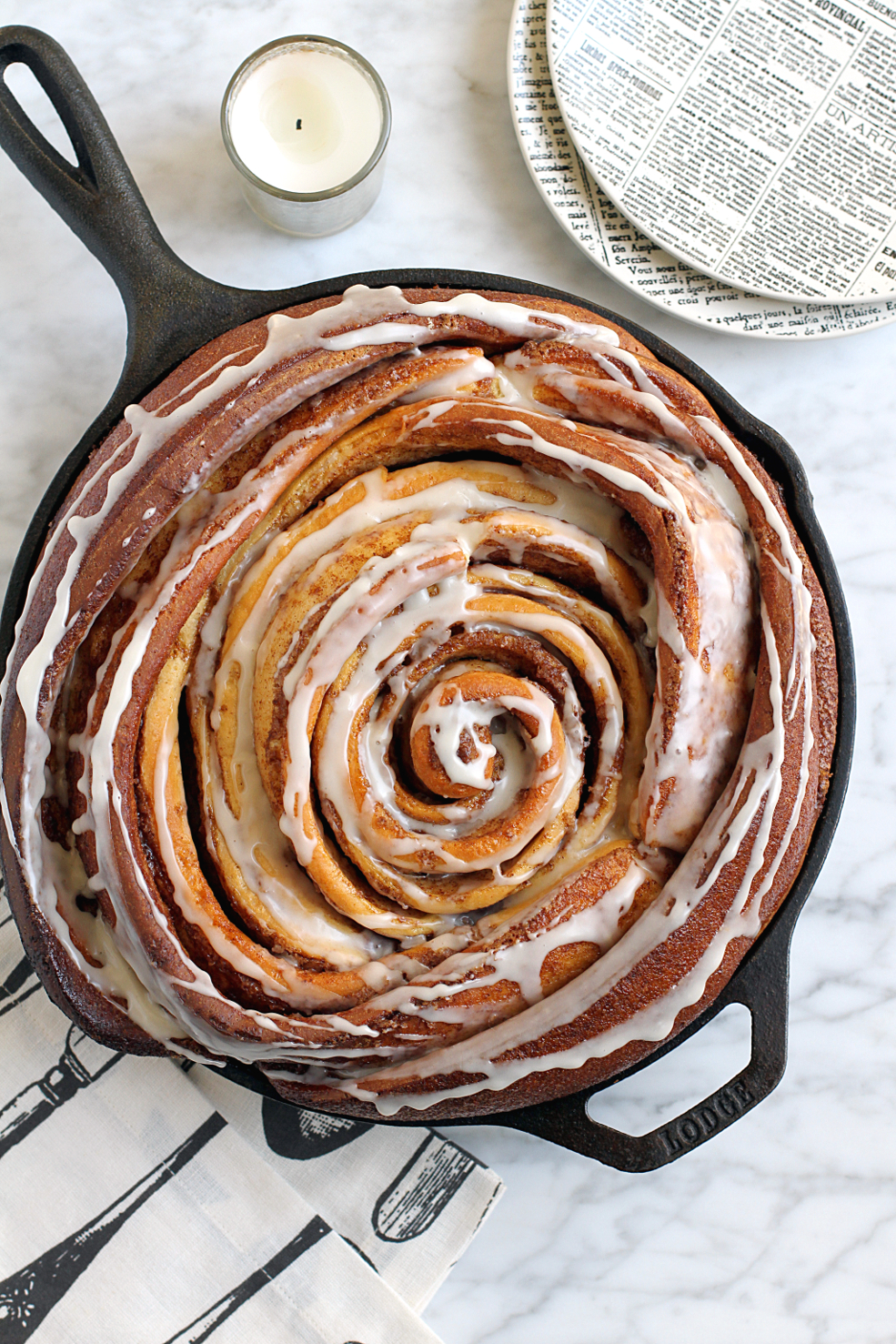 http://www.twoofakindcooks.com/wp-content/uploads/2023/03/Giant-Cinnamon-Roll.png
