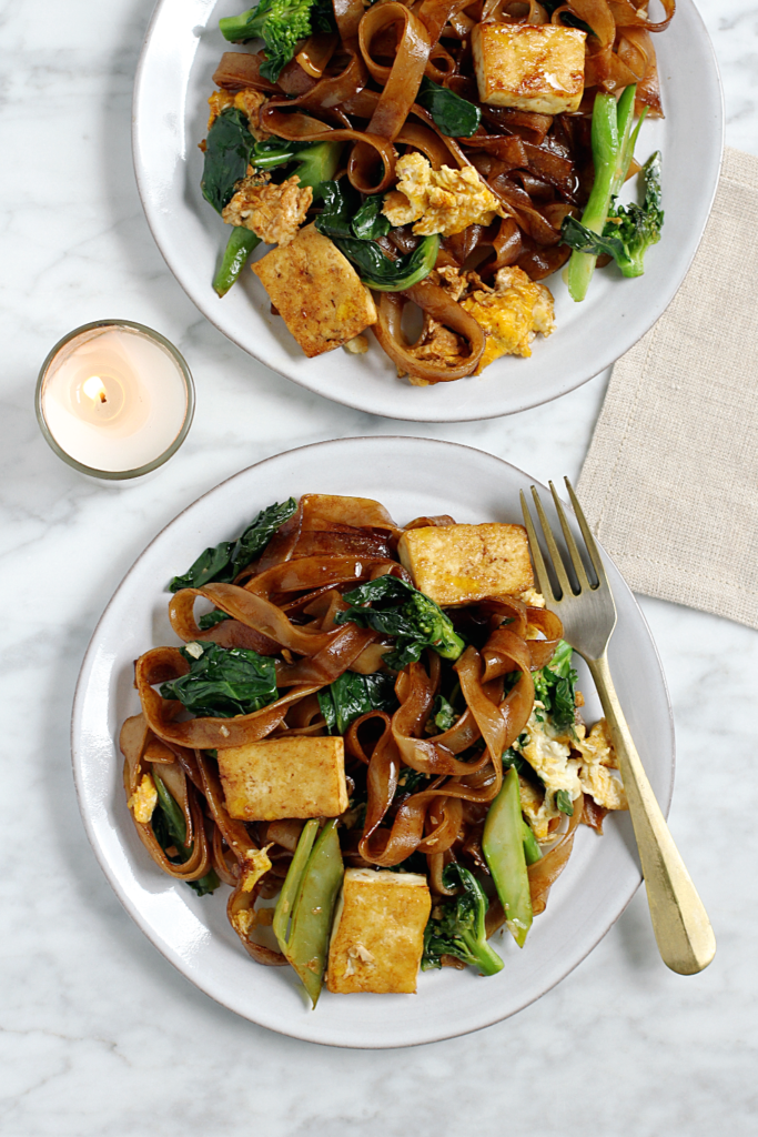 Image of pad see ew with tofu.