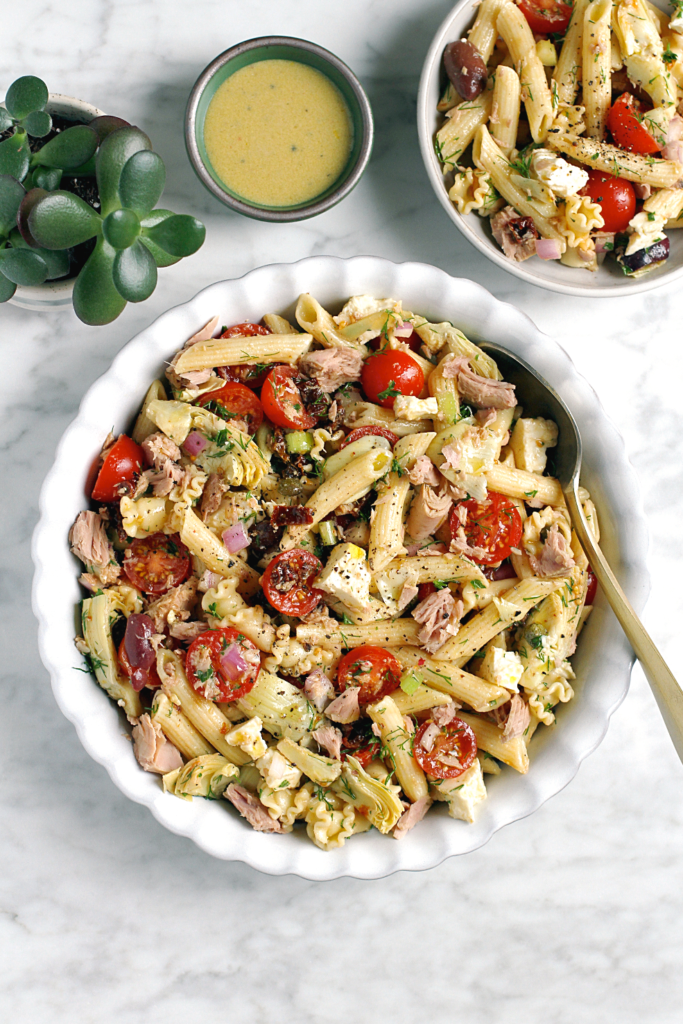 Image of no-mayo tuna pasta salad.