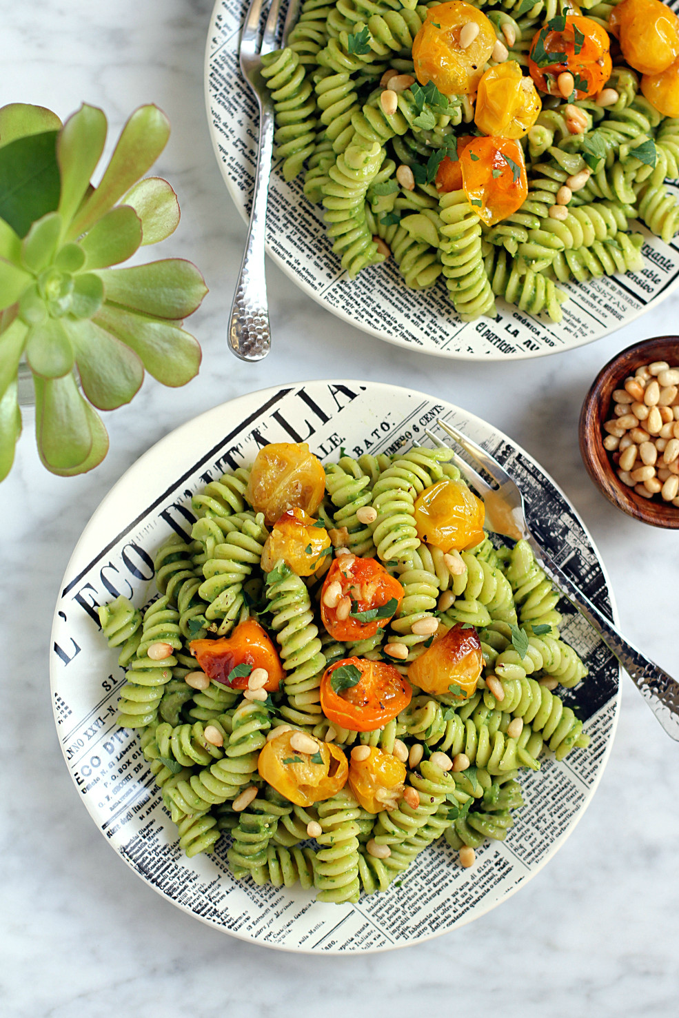 Creamy Avocado and Spinach Pasta with Roasted Tomatoes - Two of a Kind